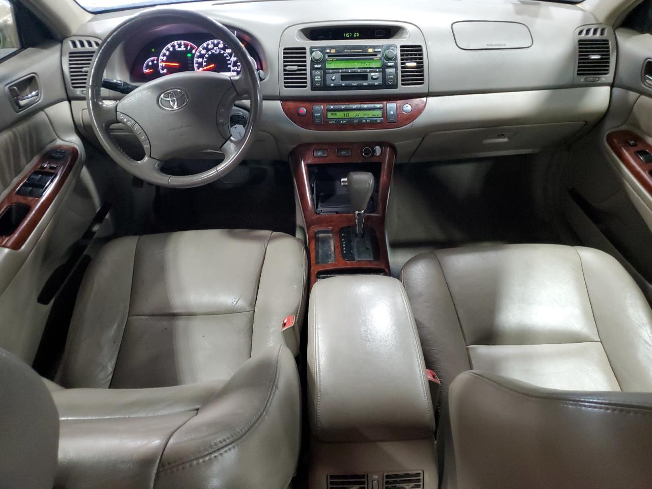 2005 Toyota Camry Le VIN: 4T1BE30K85U985737 Lot: 82139655