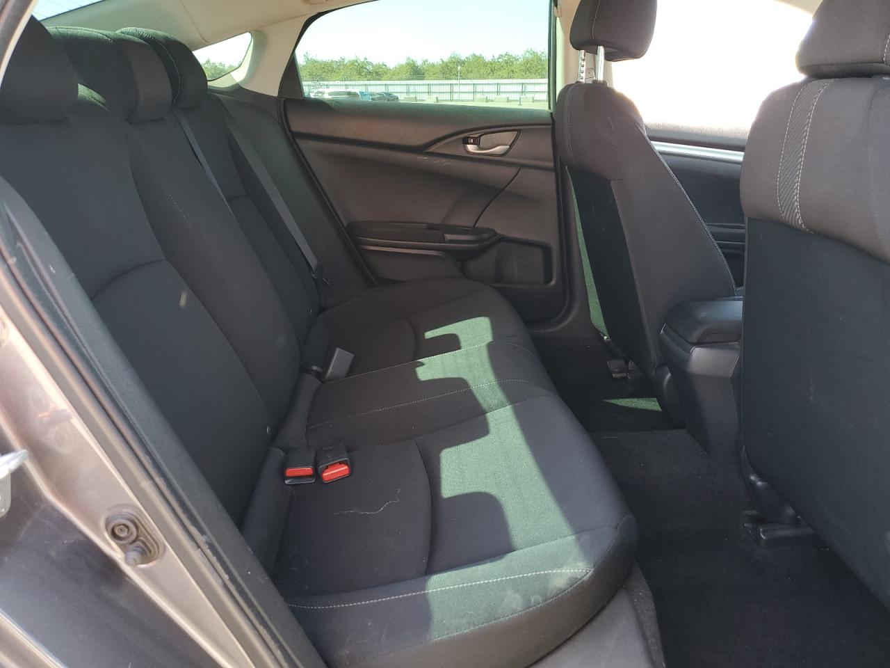 2018 Honda Civic Lx VIN: 2HGFC2F54JH584630 Lot: 82308145
