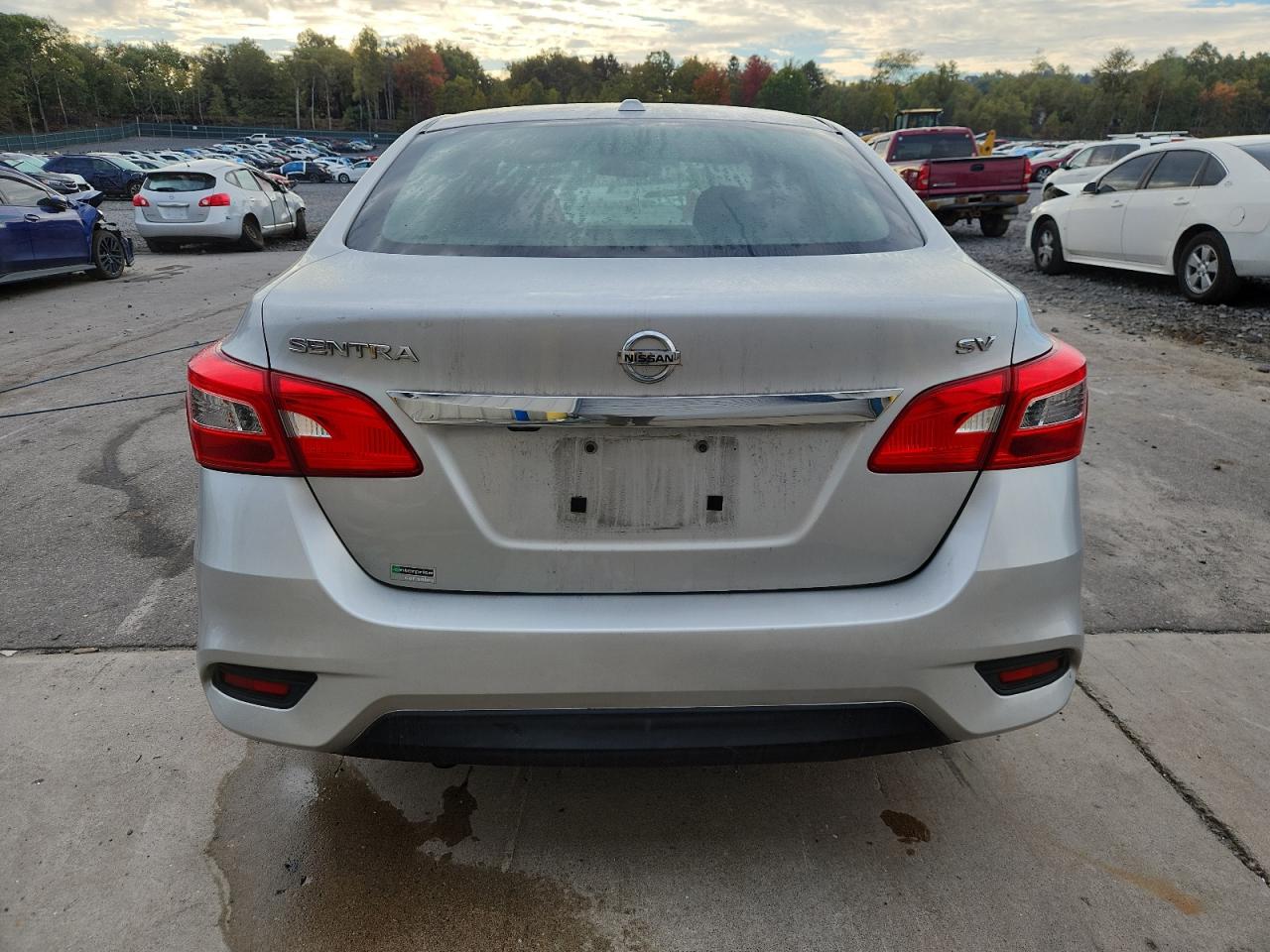 2019 Nissan Sentra S VIN: 3N1AB7AP5KL610696 Lot: 85288575