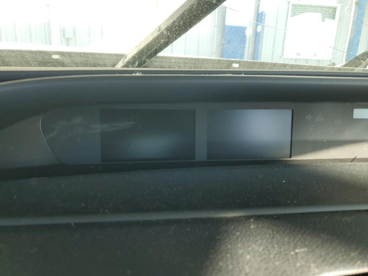 2020 Toyota Prius L VIN: JTDKARFUXL3104499 Lot: 89528845