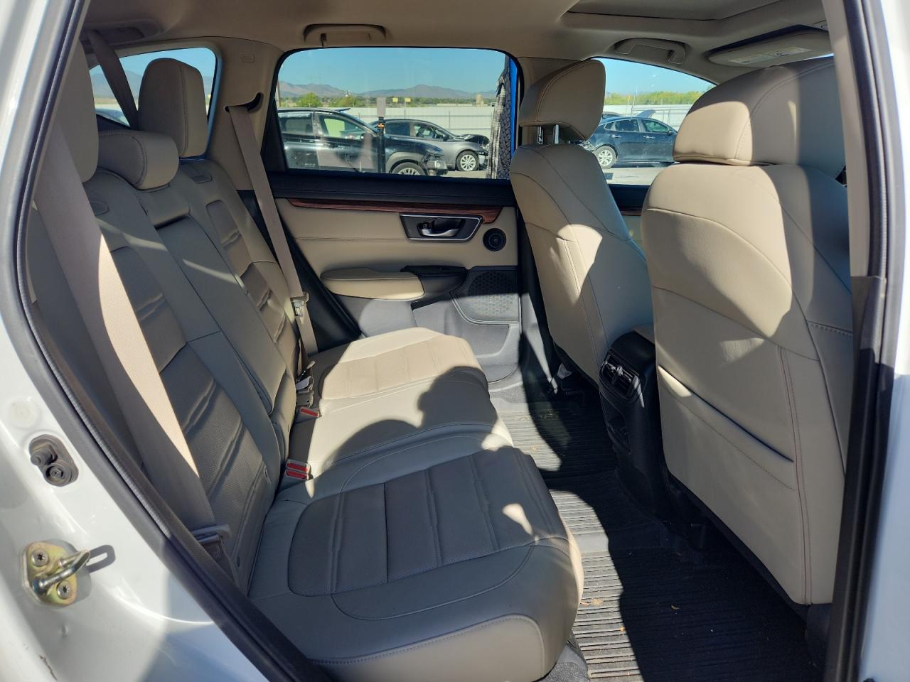 2019 Honda Cr-V Exl VIN: 5J6RW1H85KA041740 Lot: 85586635