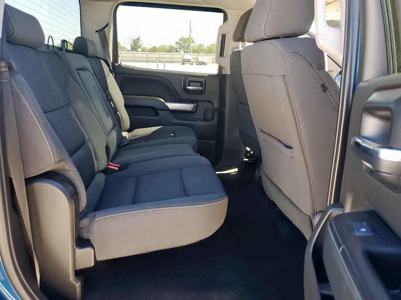 2018 Chevrolet Silverado C1500 Lt VIN: 3GCPCREC4JG183865 Lot: 82456425