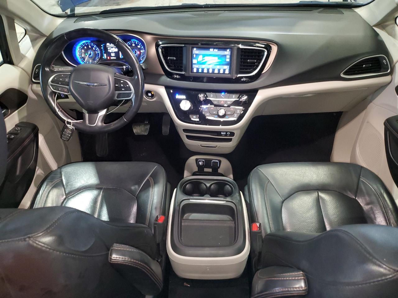 2018 Chrysler Pacifica Touring L VIN: 2C4RC1BG9JR316938 Lot: 80792195