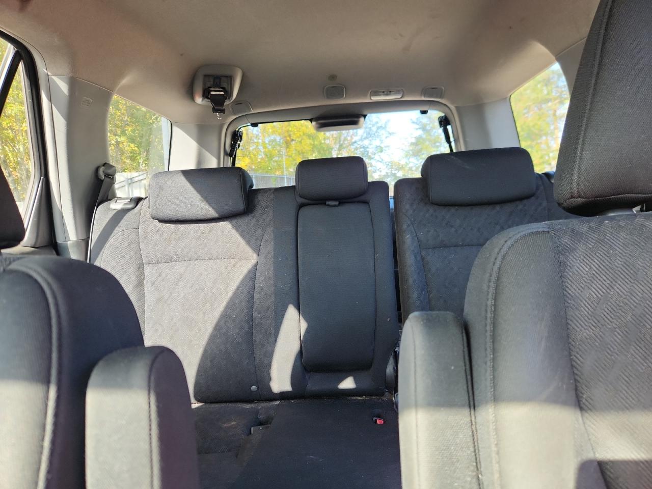 2005 Honda Cr-V Lx VIN: JHLRD68545C002065 Lot: 90323435