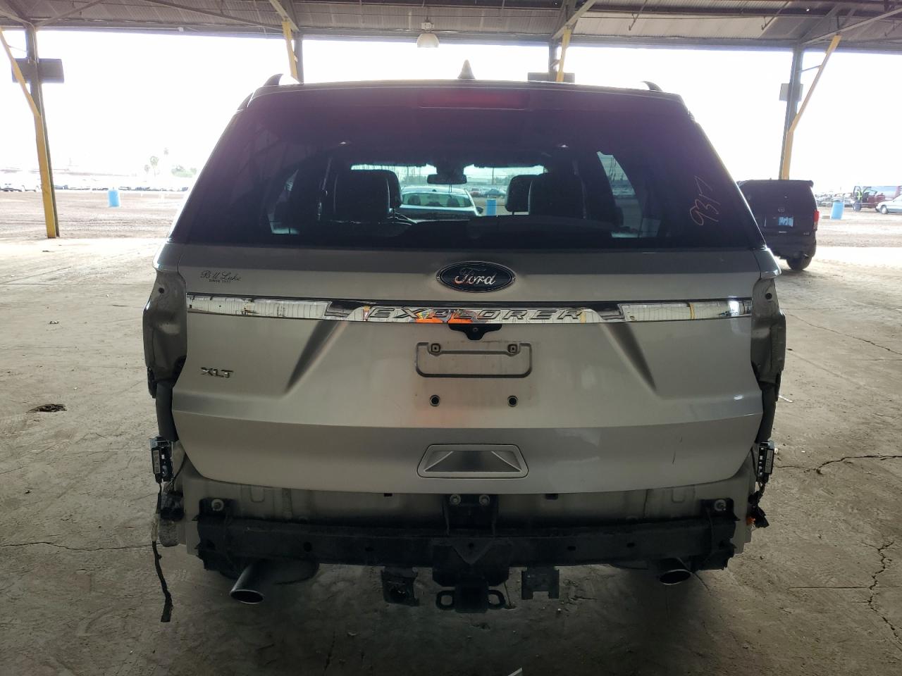 2017 Ford Explorer Xlt VIN: 1FM5K7D82HGD64461 Lot: 85008235