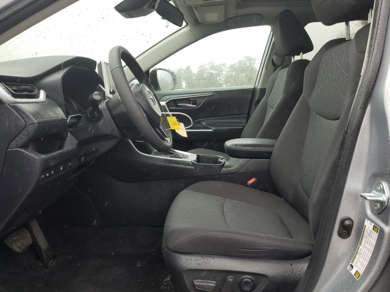 2024 Toyota Rav4 Xle VIN: 2T3P1RFV3RC445619 Lot: 85913815