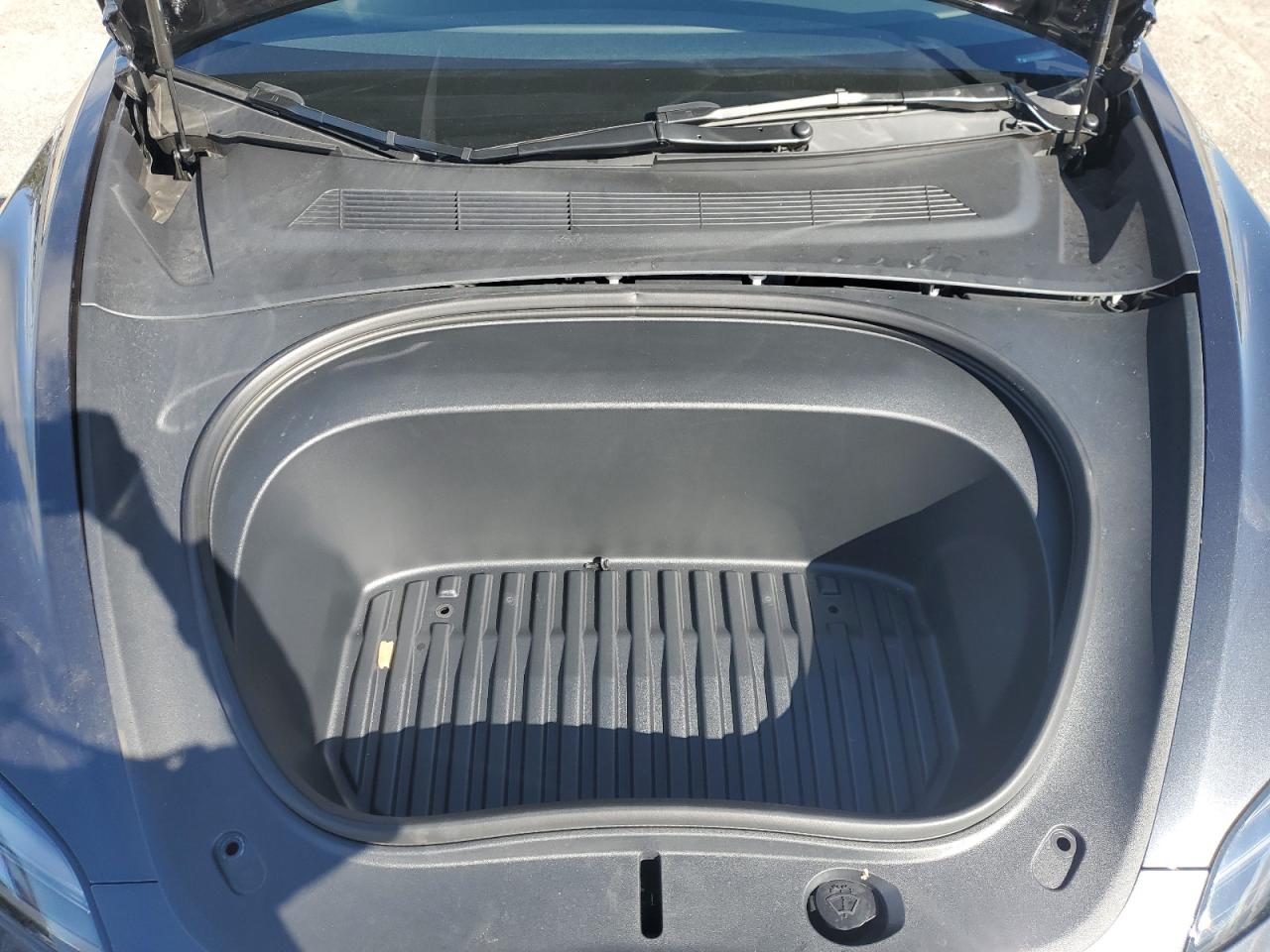 2025 Tesla Model 3 VIN: 5YJ3E1EA7SF010342 Lot: 90868325