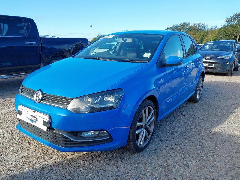 2015 VOLKSWAGEN POLO SEL TDI  for sale at Copart SANDWICH