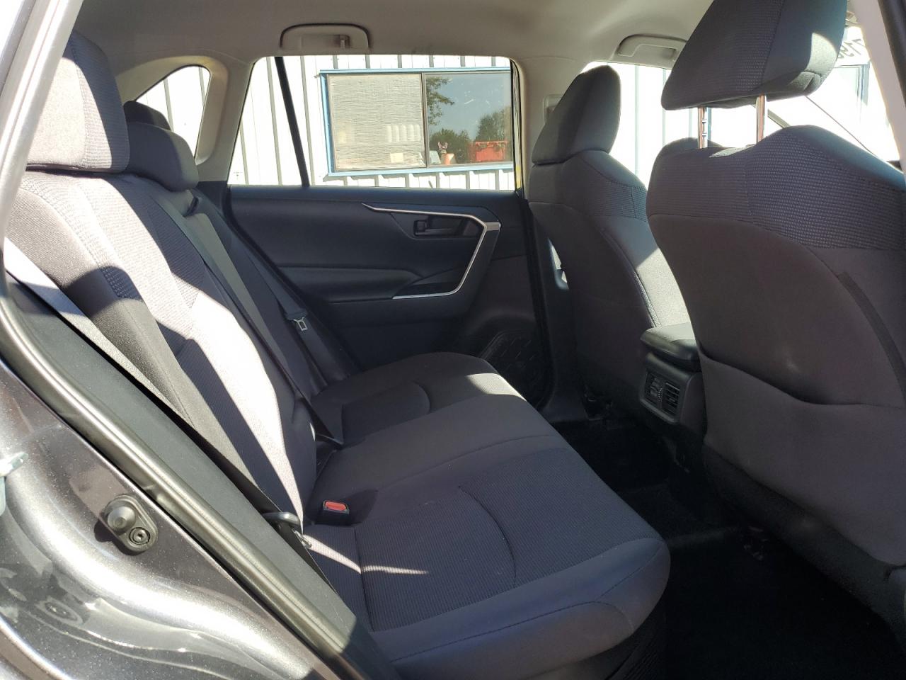 2019 Toyota Rav4 Le VIN: 2T3MWRFV9KW013108 Lot: 85719025