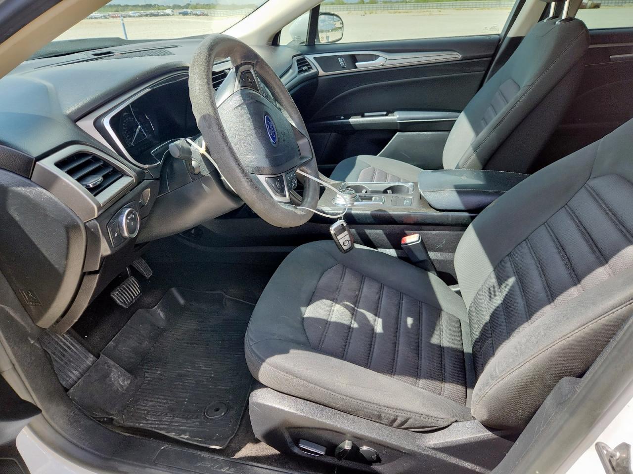 2017 Ford Fusion Se VIN: 3FA6P0H76HR413999 Lot: 85705895