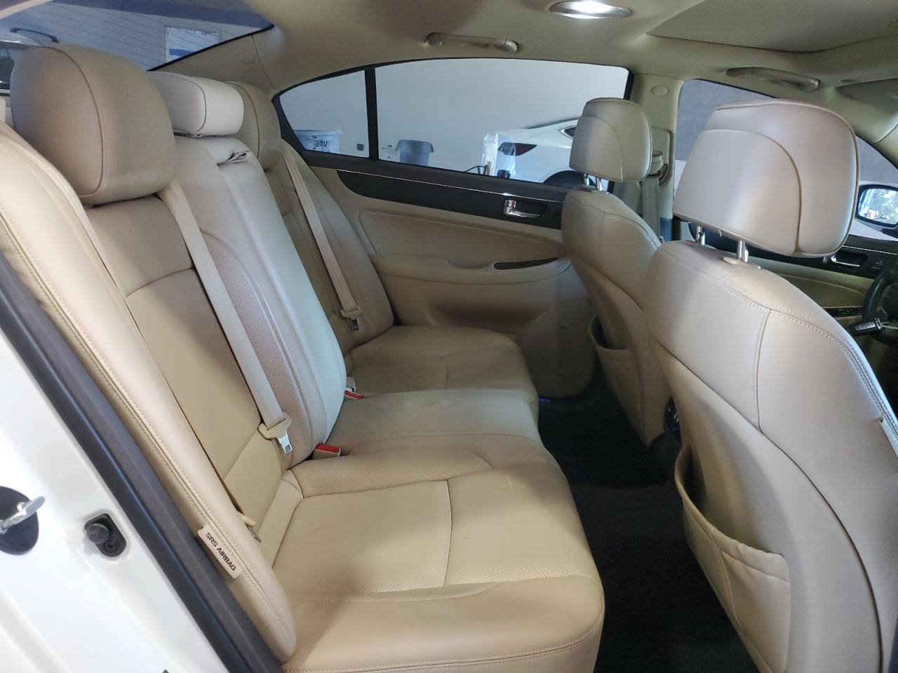 2010 Hyundai Genesis VIN: KMHGC4DF2AU092519 Lot: 82191915