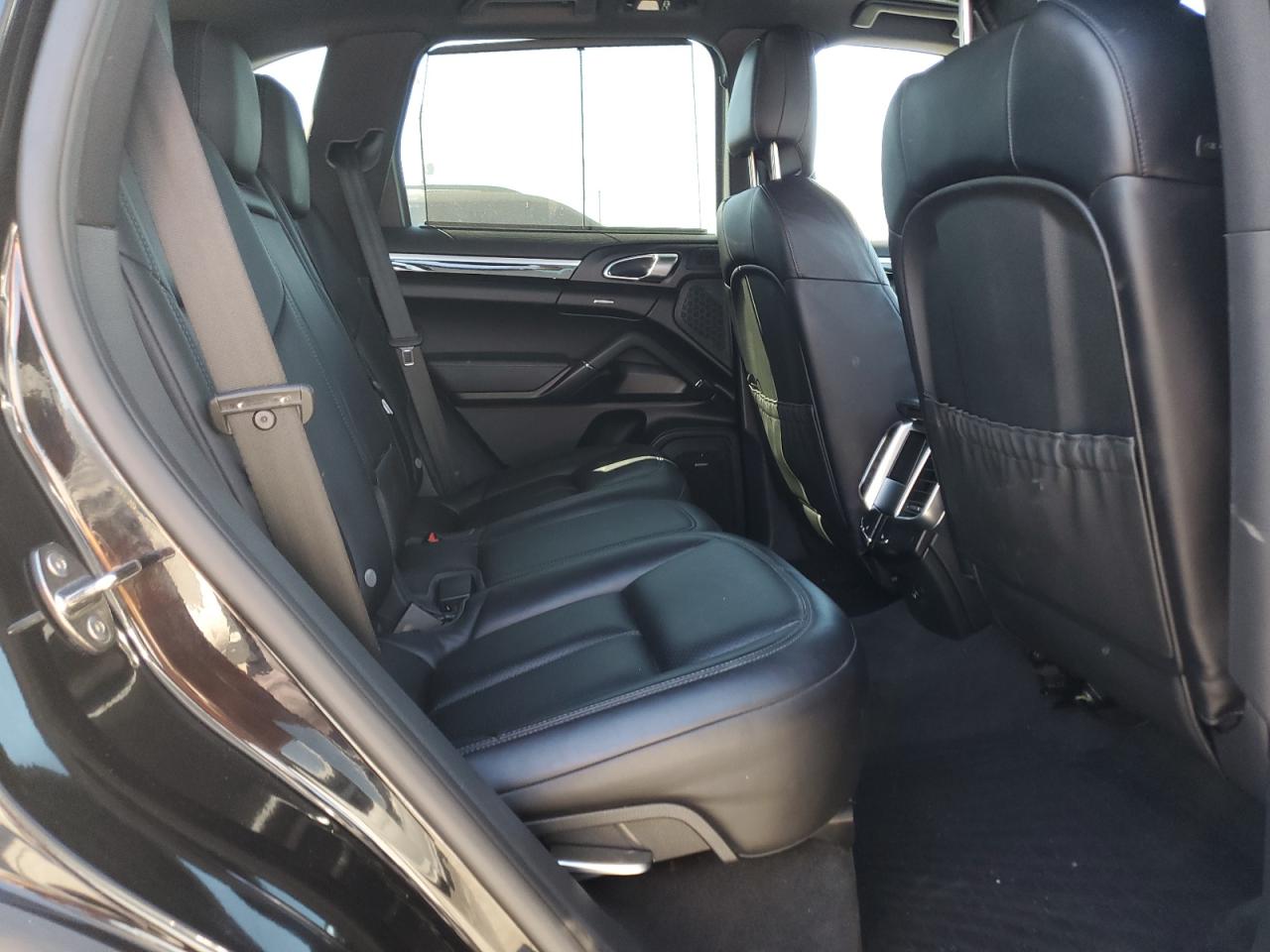 2015 Porsche Cayenne VIN: WP1AF2A2XFLA30711 Lot: 85011025