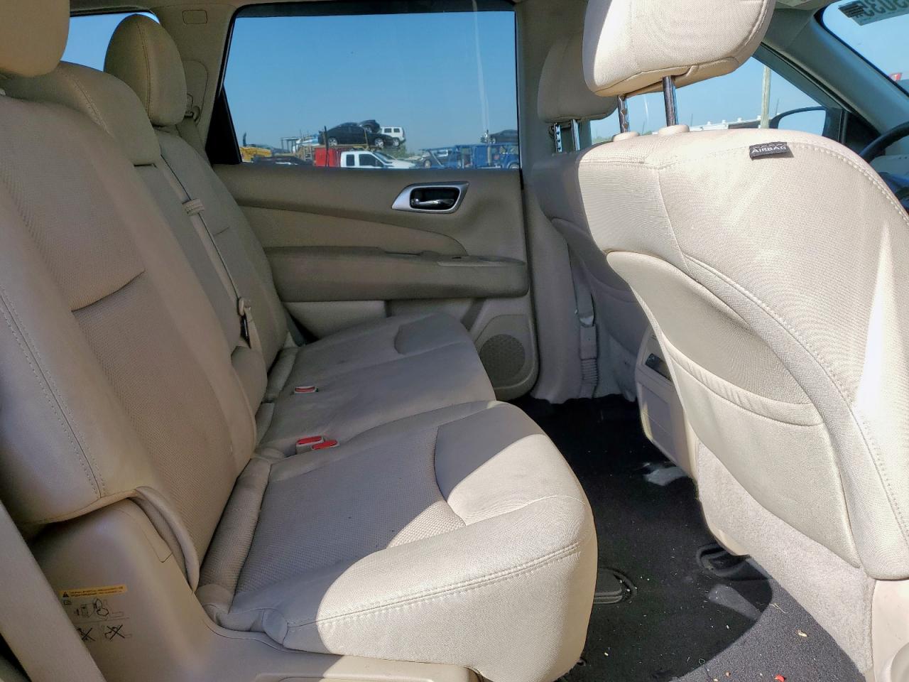 2017 Nissan Pathfinder S VIN: 5N1DR2MN4HC615679 Lot: 85283035