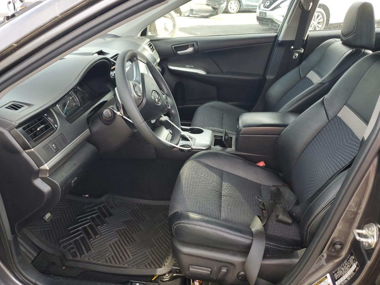 2014 Toyota Camry L VIN: 4T1BF1FKXEU864507 Lot: 82232265