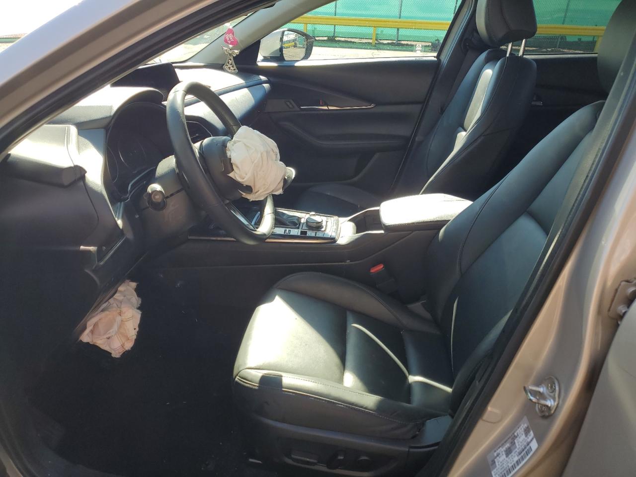 2024 Mazda Cx-30 Preferred VIN: 3MVDMBCM4RM636798 Lot: 85413545