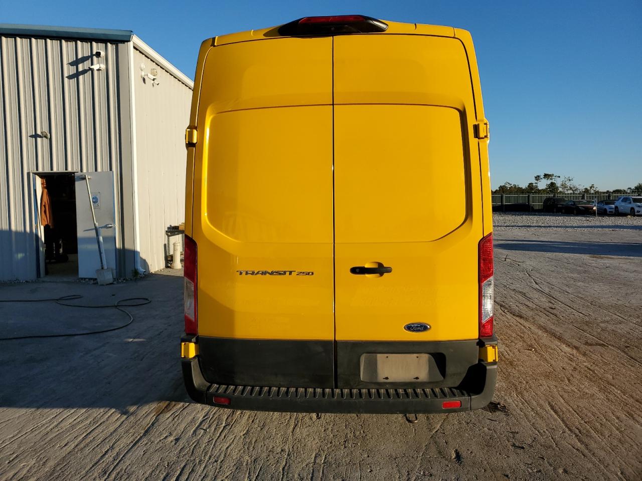 2021 Ford Transit Delivery Van VIN: 1FTBR1X89MKA26381 Lot: 85678125