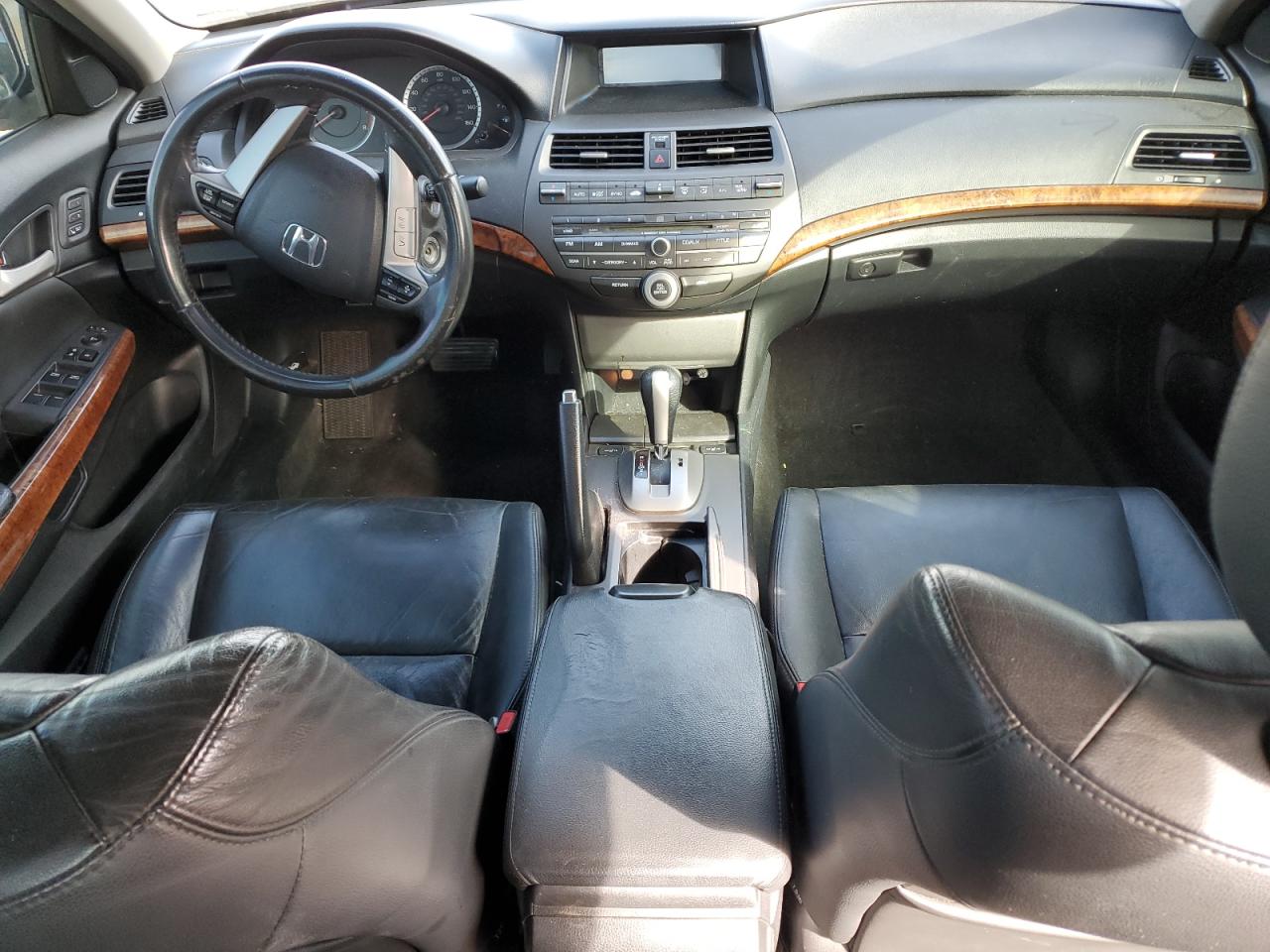 2011 Honda Accord Exl VIN: 1HGCP3F86BA026558 Lot: 85566155