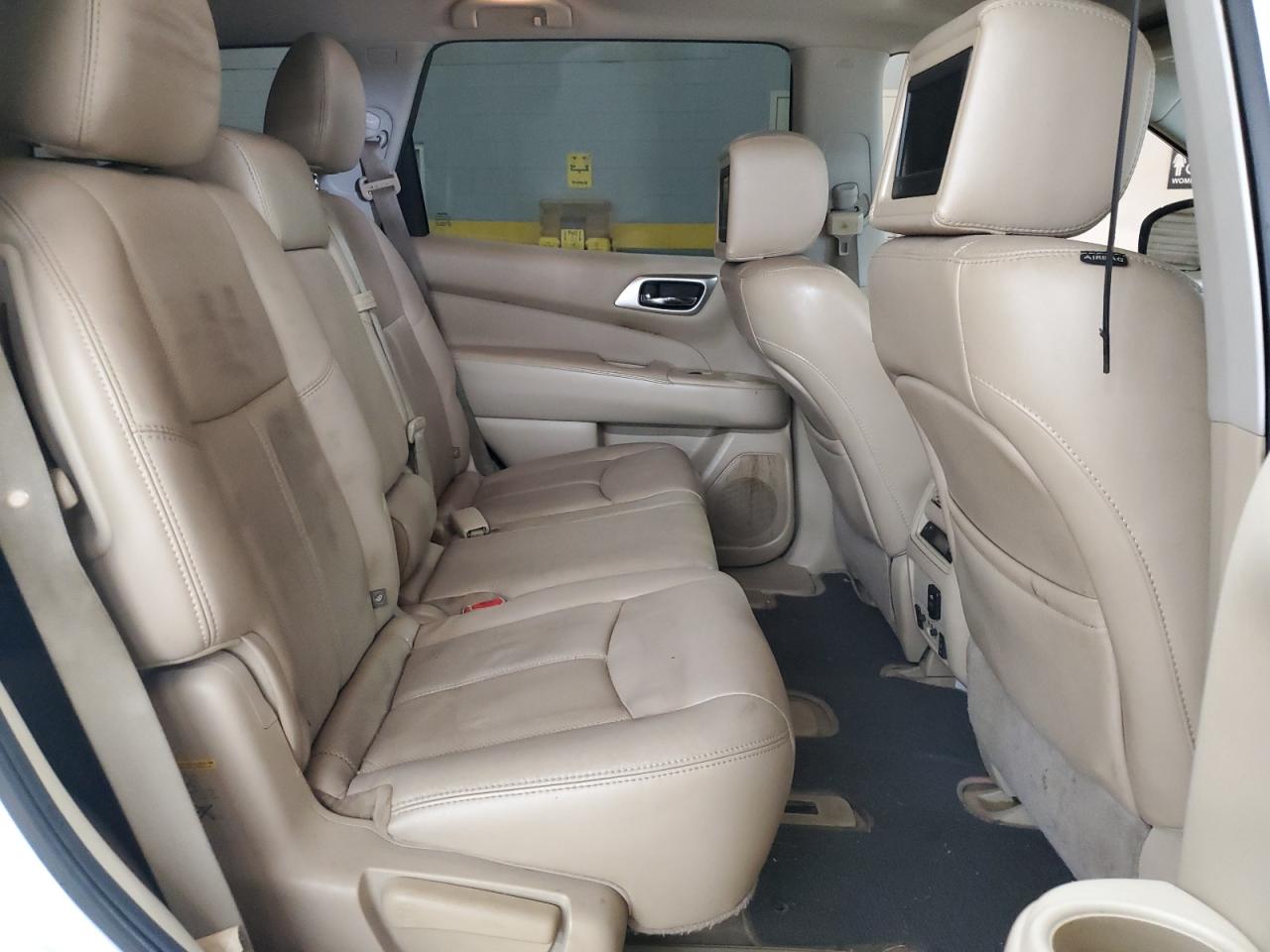 2014 Nissan Pathfinder S VIN: 5N1AR2MN4EC684323 Lot: 85390645