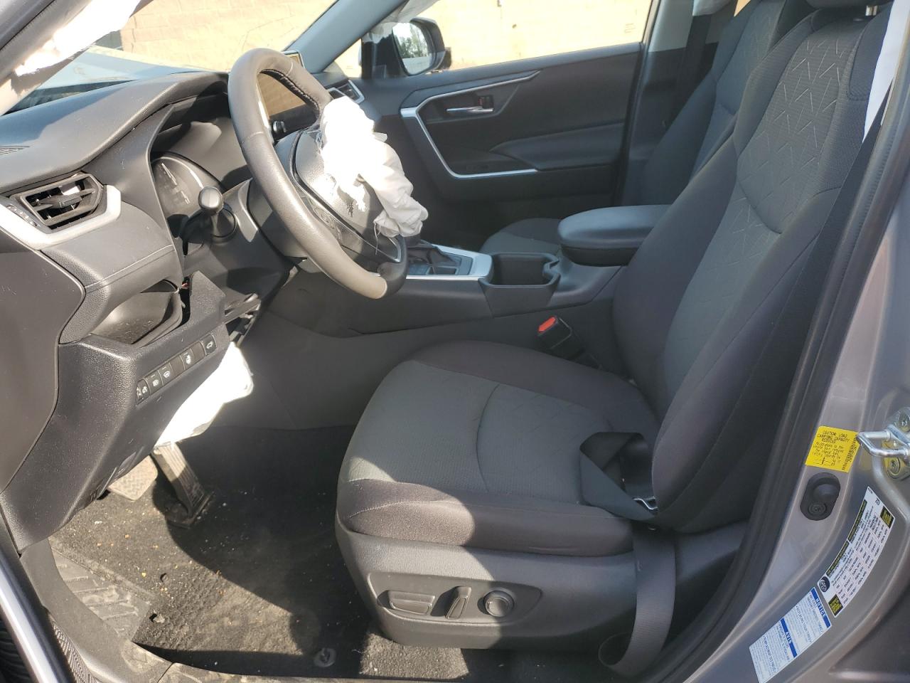 2023 Toyota Rav4 Xle VIN: 2T3P1RFV3PC329477 Lot: 81927945