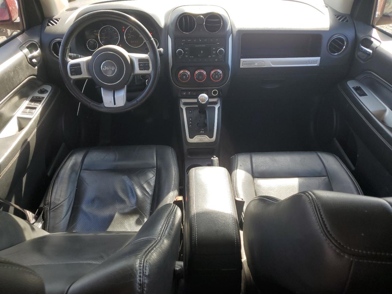 2016 Jeep Compass Latitude VIN: 1C4NJDEB0GD696317 Lot: 84884975