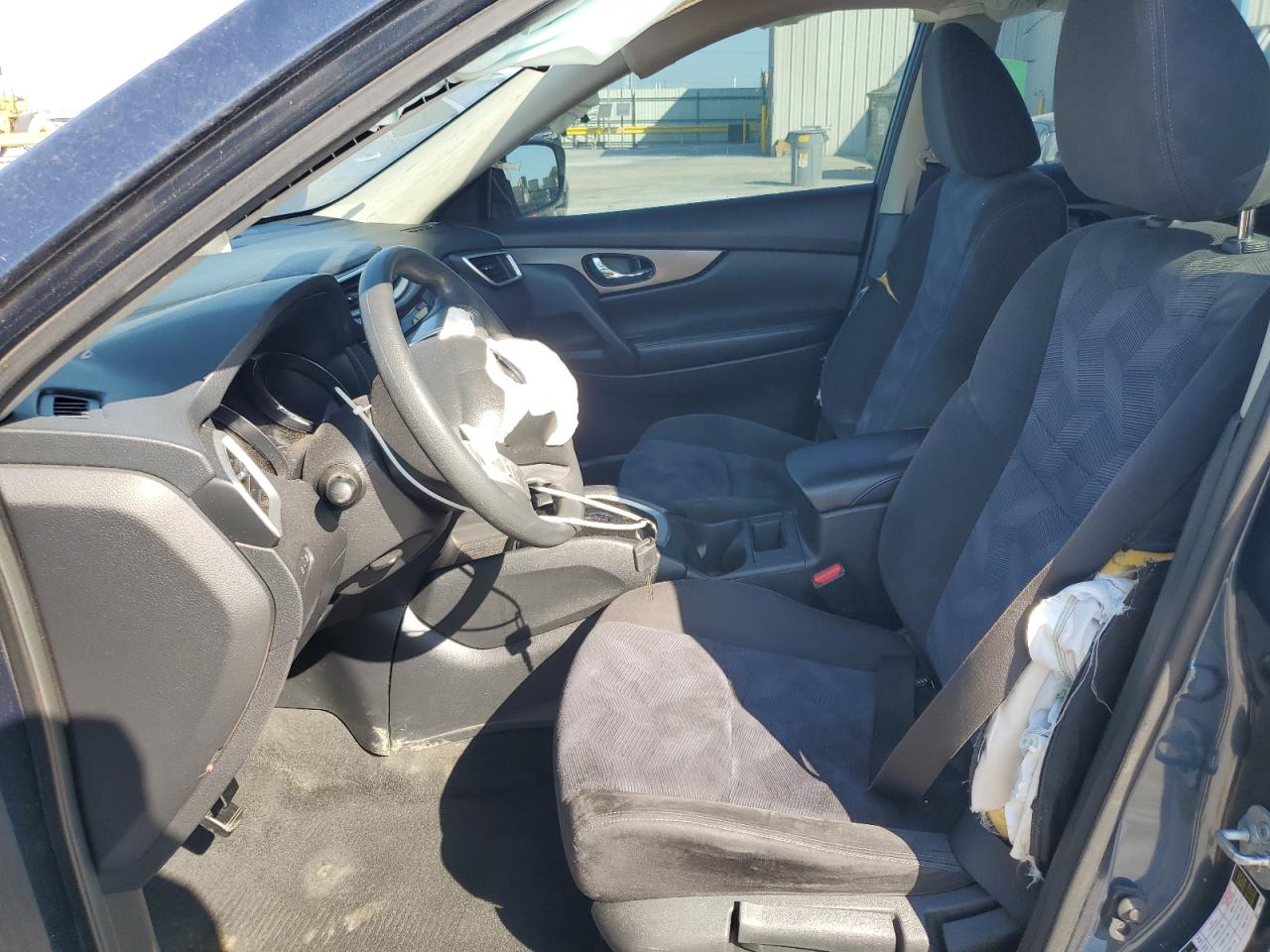 2015 Nissan Rogue S VIN: KNMAT2MV2FP516602 Lot: 86133695