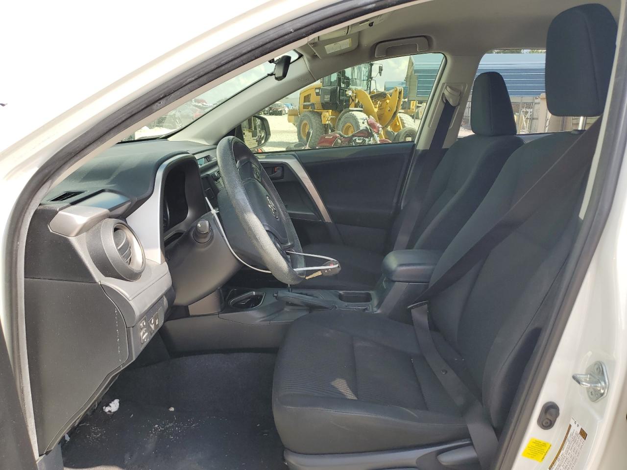 2017 Toyota Rav4 Le VIN: JTMZFREV9HJ132100 Lot: 84737535