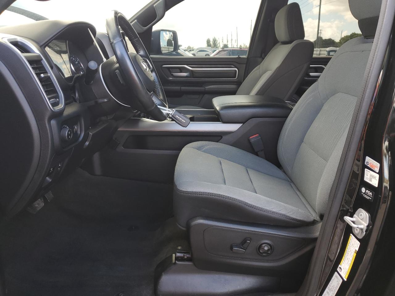 2022 Ram 1500 Big Horn/Lone Star VIN: 1C6RREFT9NN372501 Lot: 86205075