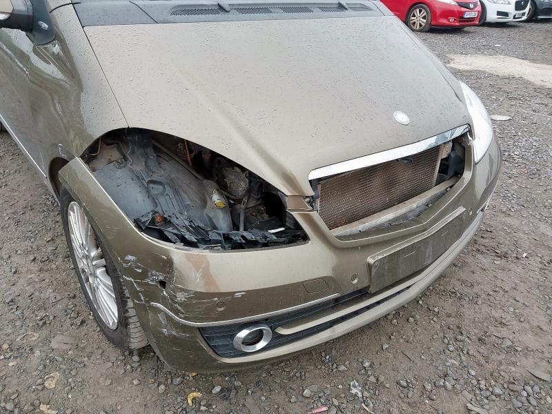2010 MERCEDES-BENZ A160 ELEGANCE SE CVT 