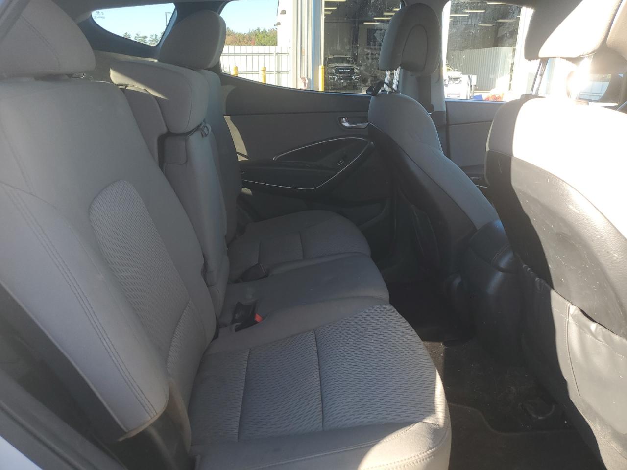 2017 Hyundai Santa Fe Sport VIN: 5XYZTDLBXHG438405 Lot: 85941505
