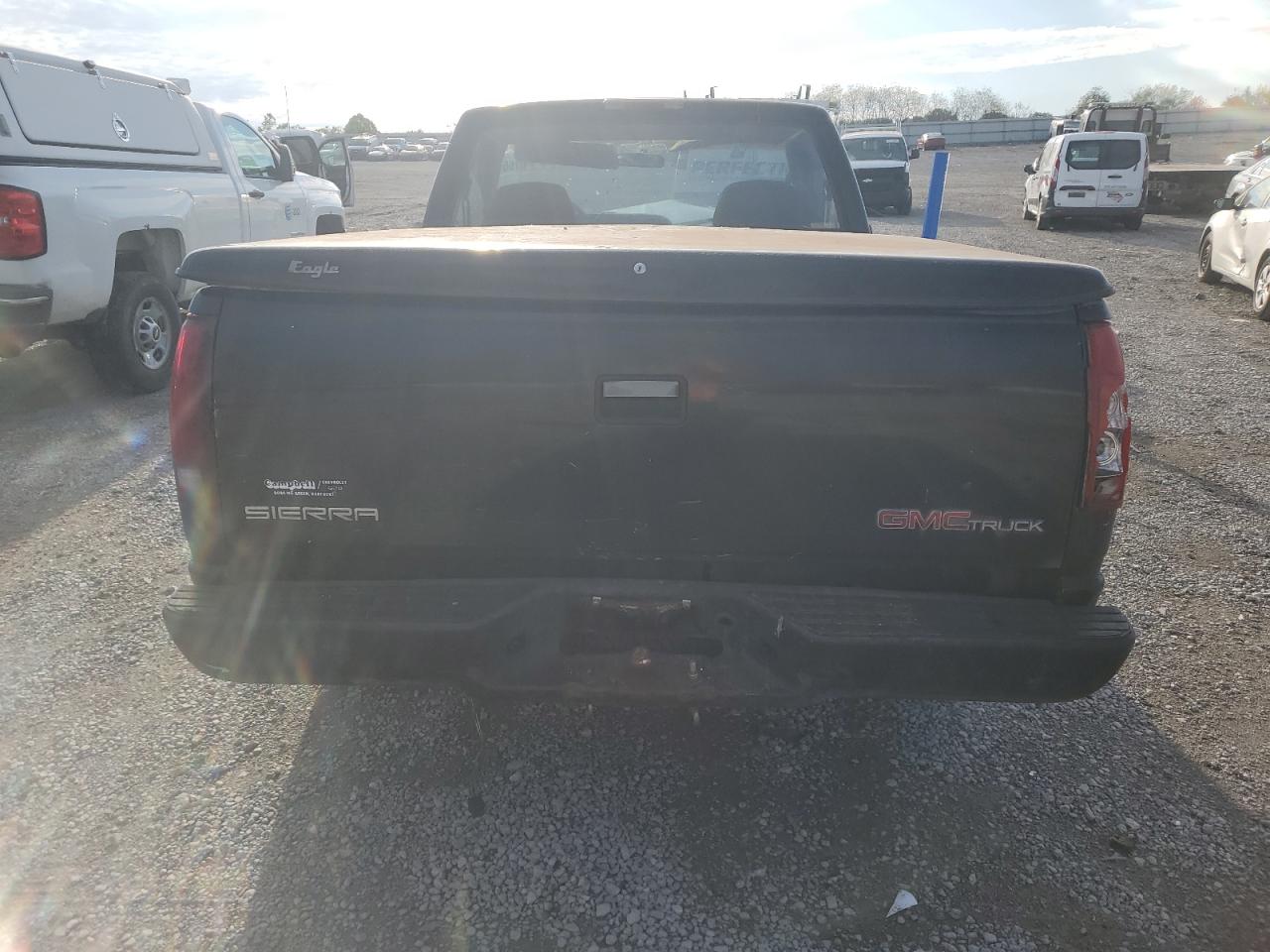 1996 GMC Sierra C1500 VIN: 1GTEC14W3TZ525751 Lot: 85170165