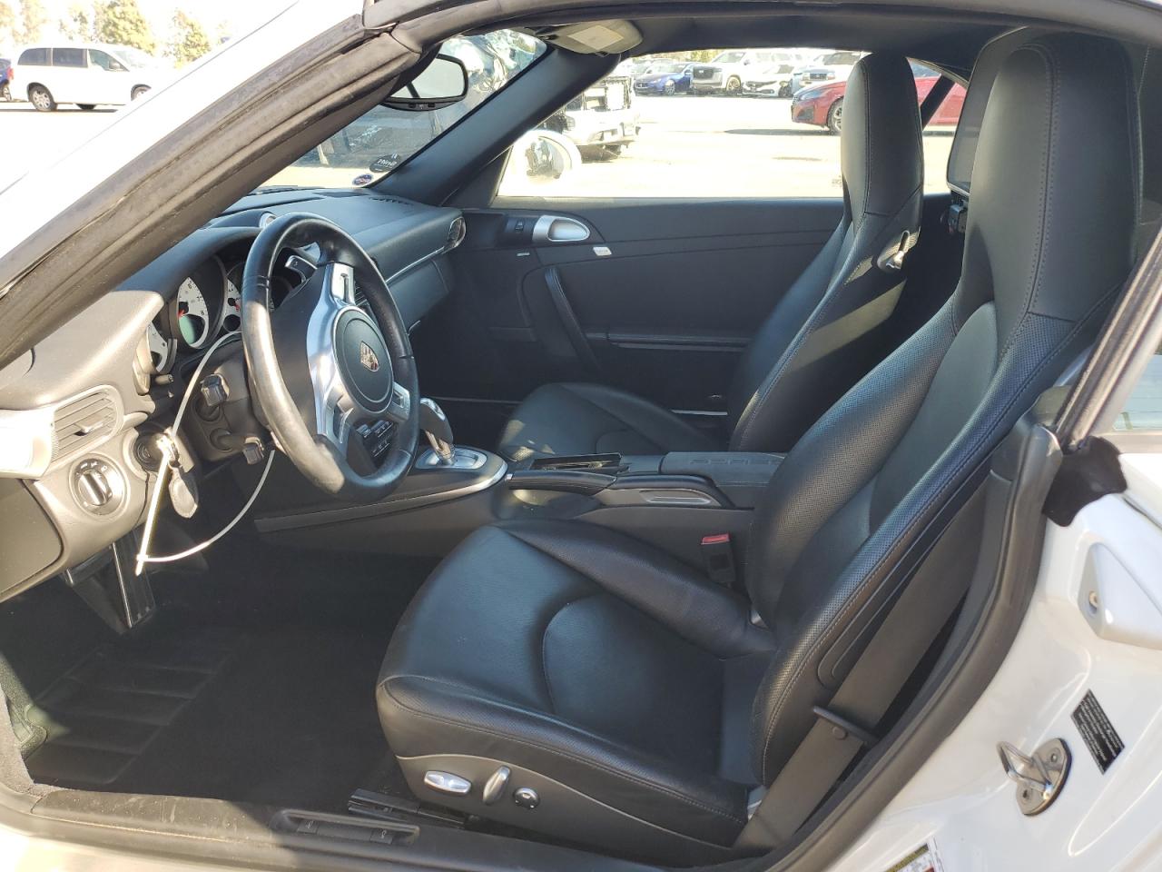 2011 Porsche 911 Carrera S VIN: WP0CB2A94BS755210 Lot: 85744815