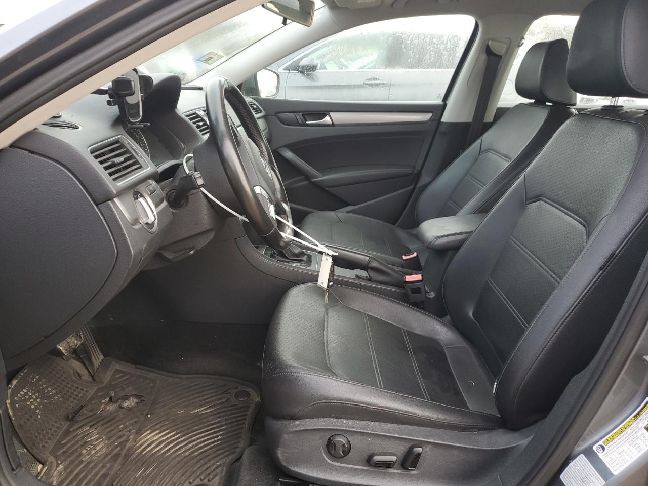 2015 Volkswagen Passat S VIN: 1VWAT7A39FC109817 Lot: 89723115