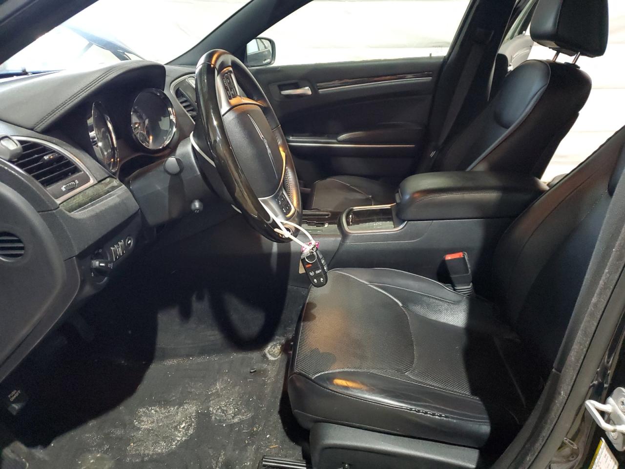 2013 Chrysler 300C VIN: 2C3CCAKT3DH652831 Lot: 89465125