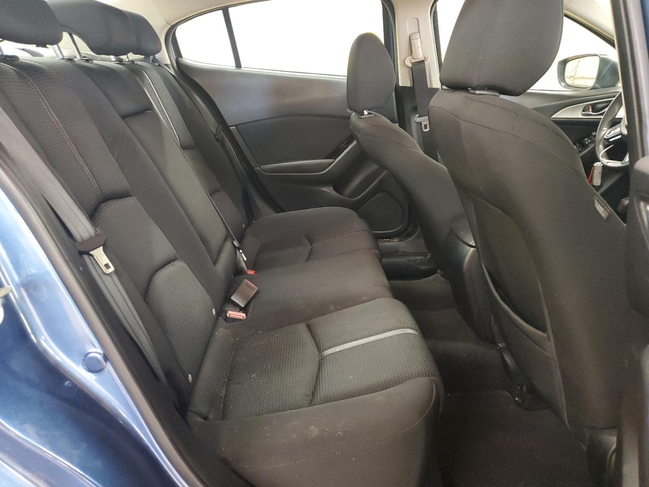 2018 Mazda 3 Sport VIN: 3MZBN1U72JM187485 Lot: 82211315