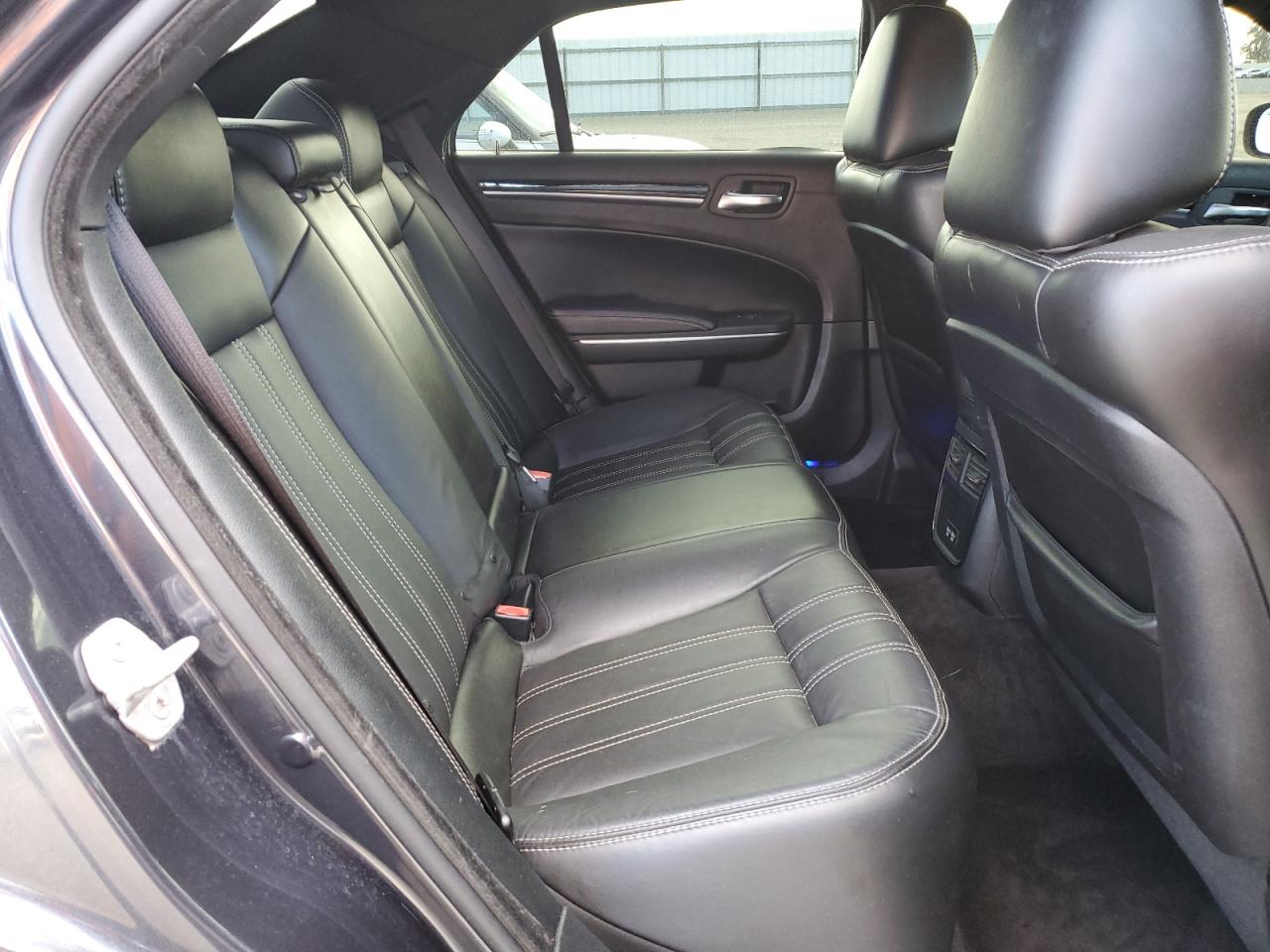 2018 Chrysler 300 S VIN: 2C3CCABG9JH214149 Lot: 84957585