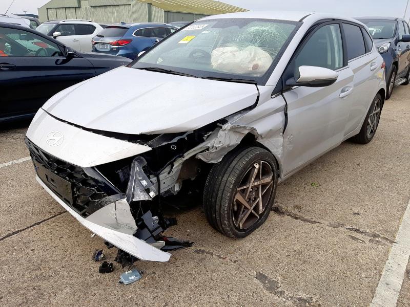 2025 HYUNDAI I20 1.0T GDI PREMIUM 5DR DCT for sale at Copart NEWBURY