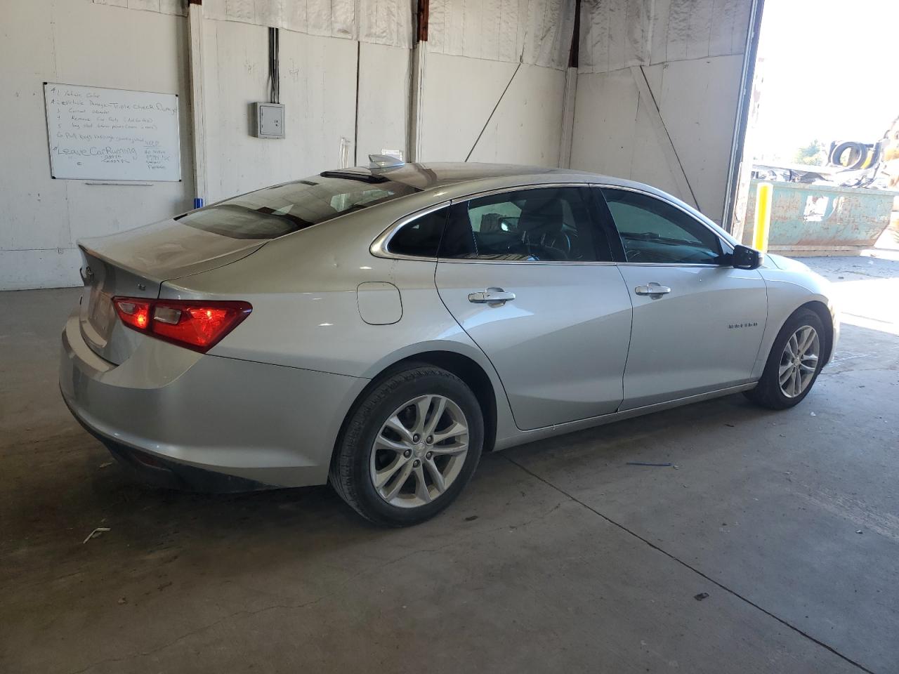 2018 Chevrolet Malibu Lt VIN: 1G1ZD5ST5JF143534 Lot: 82363045