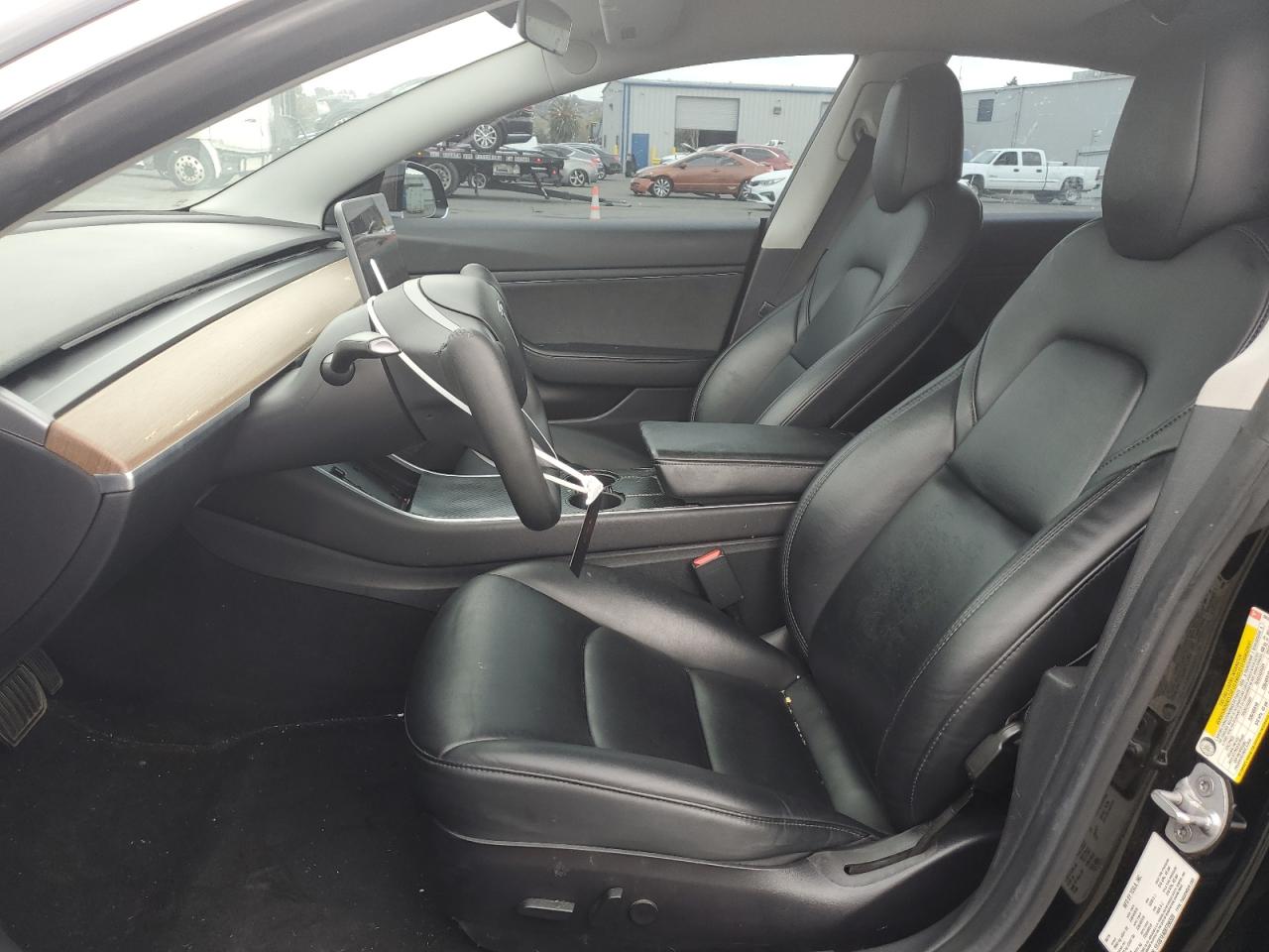 2019 Tesla Model 3 VIN: 5YJ3E1EA0KF395520 Lot: 87297525