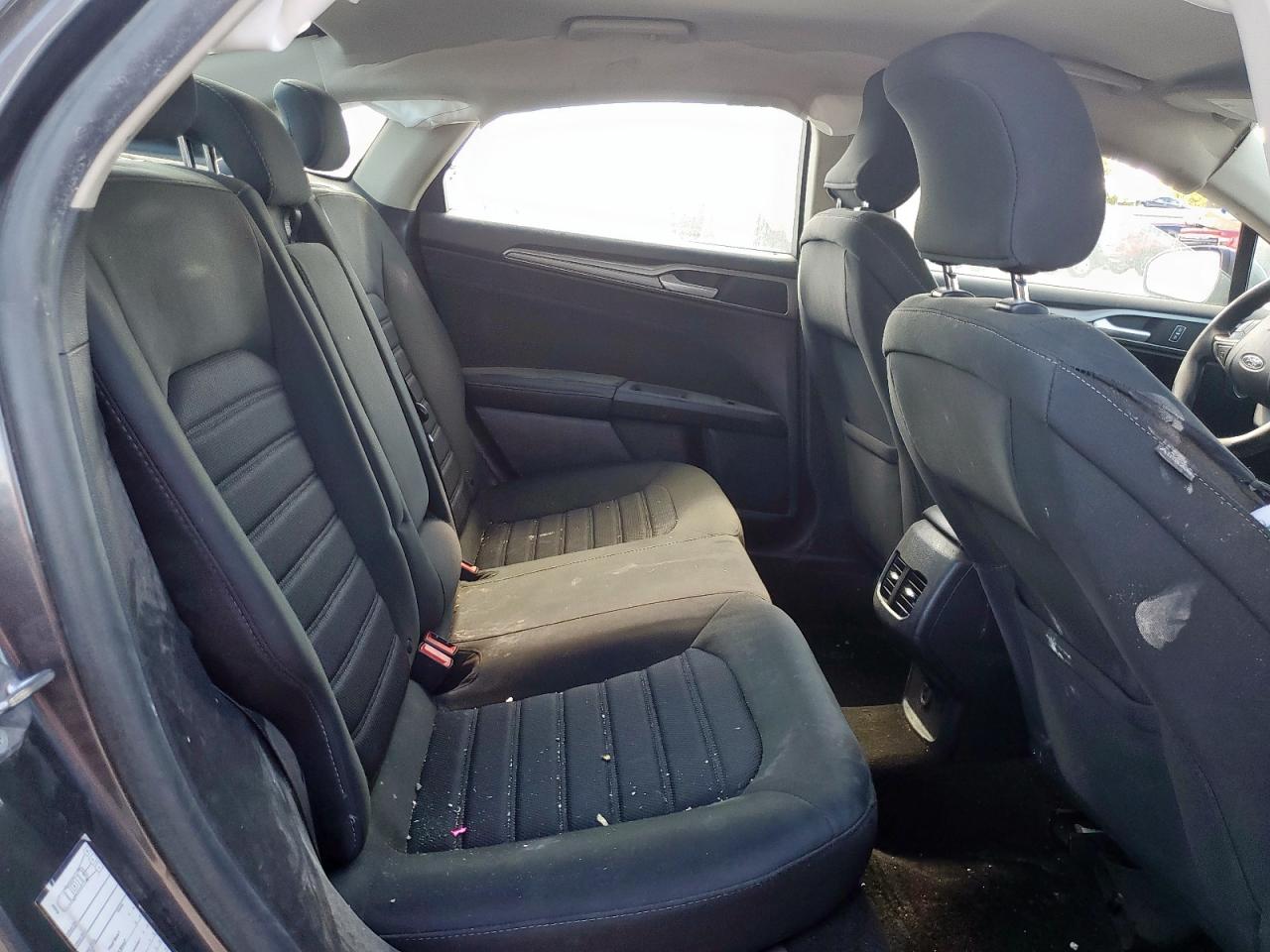 2019 Ford Fusion Se VIN: 3FA6P0LU8KR263818 Lot: 84888135