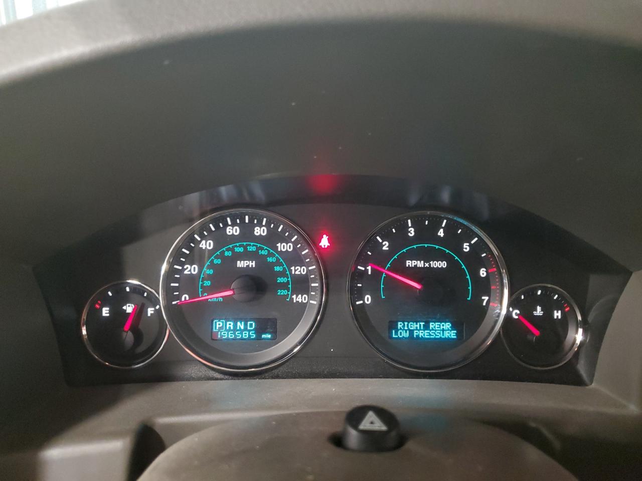 2006 Jeep Commander Limited VIN: 1J8HG58N26C143950 Lot: 84278965