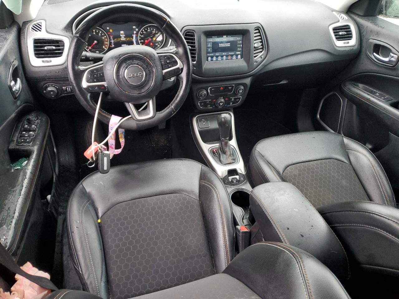 2019 Jeep Compass Latitude VIN: 3C4NJCBB6KT819894 Lot: 90703585