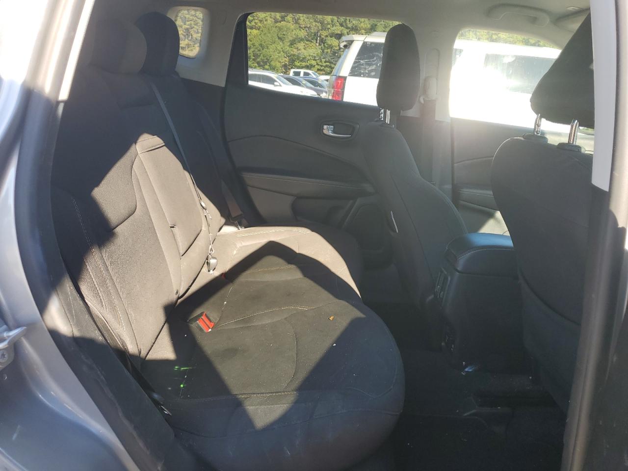 2019 Jeep Compass Sport VIN: 3C4NJDAB7KT620120 Lot: 86123875