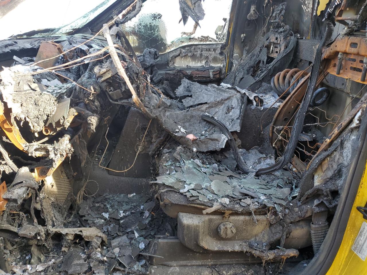 2017 Ford F450 Super Duty VIN: 1FDUF4HT6HED46330 Lot: 83900935