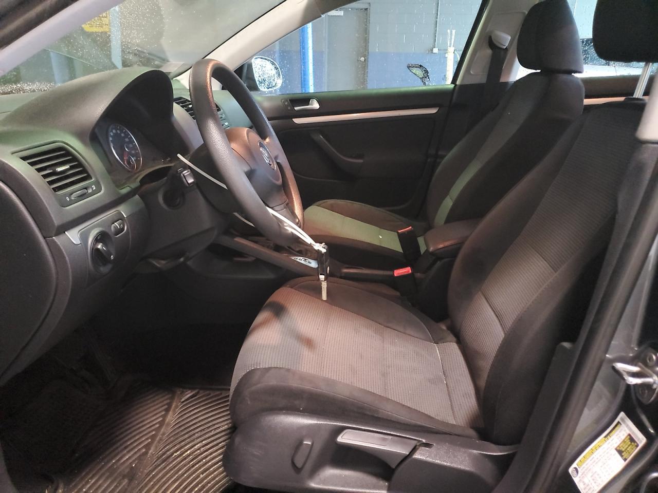 2010 Volkswagen Jetta S VIN: 3VWJZ7AJ9AM041538 Lot: 82282275