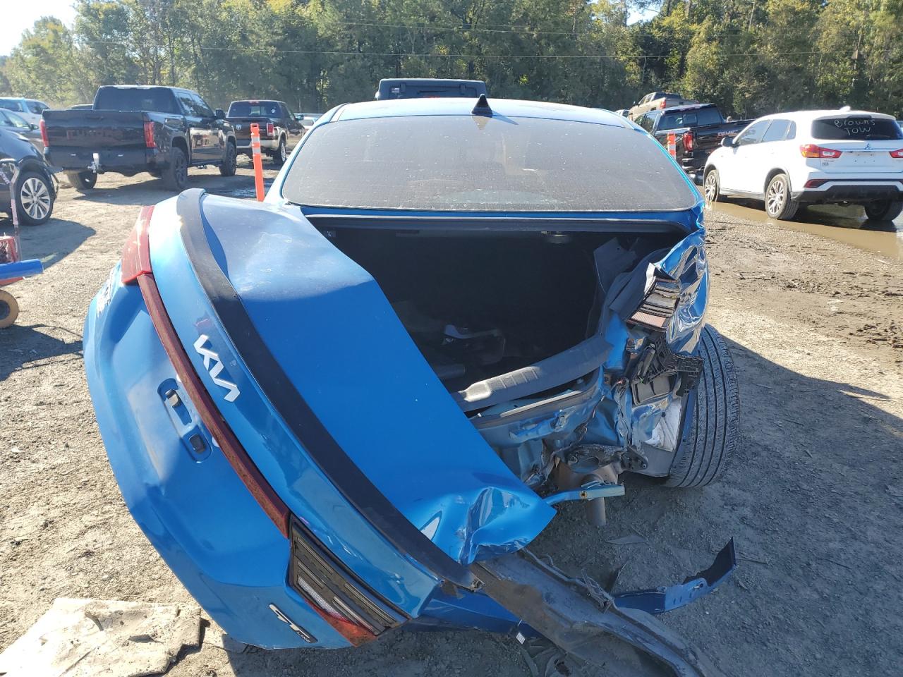 2023 Kia Forte Gt Line VIN: 3KPF54AD8PE632931 Lot: 90429285