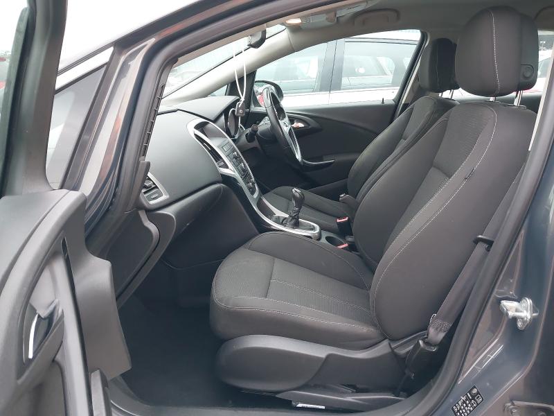 2014 VAUXHALL ASTRA SRI 