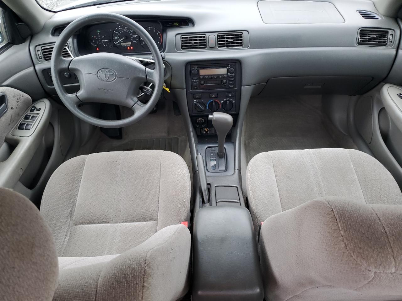 2000 Toyota Camry Ce VIN: 4T1BG22K4YU010335 Lot: 90779905