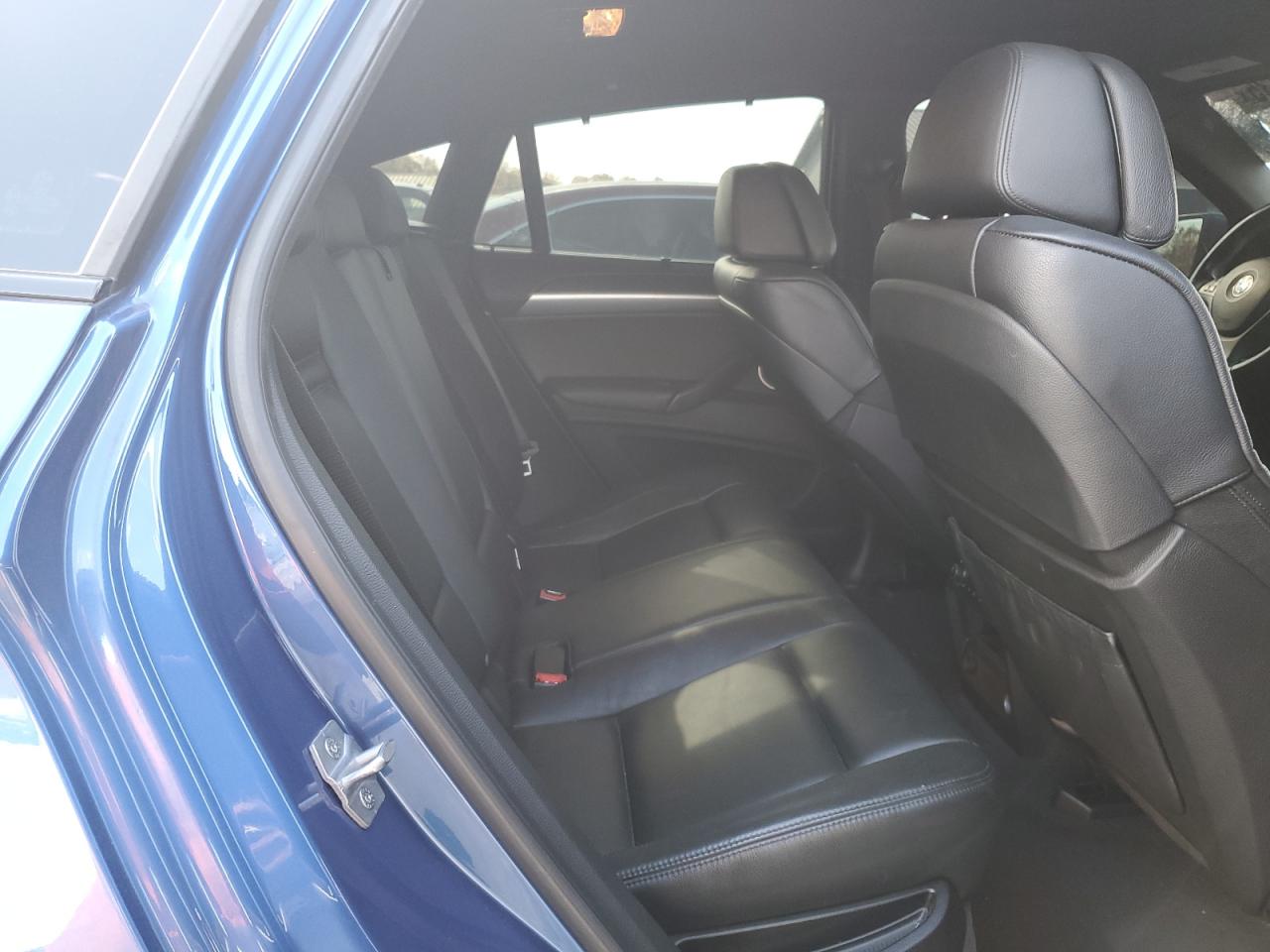 Фото: 5YMGZ0C59E0C40676