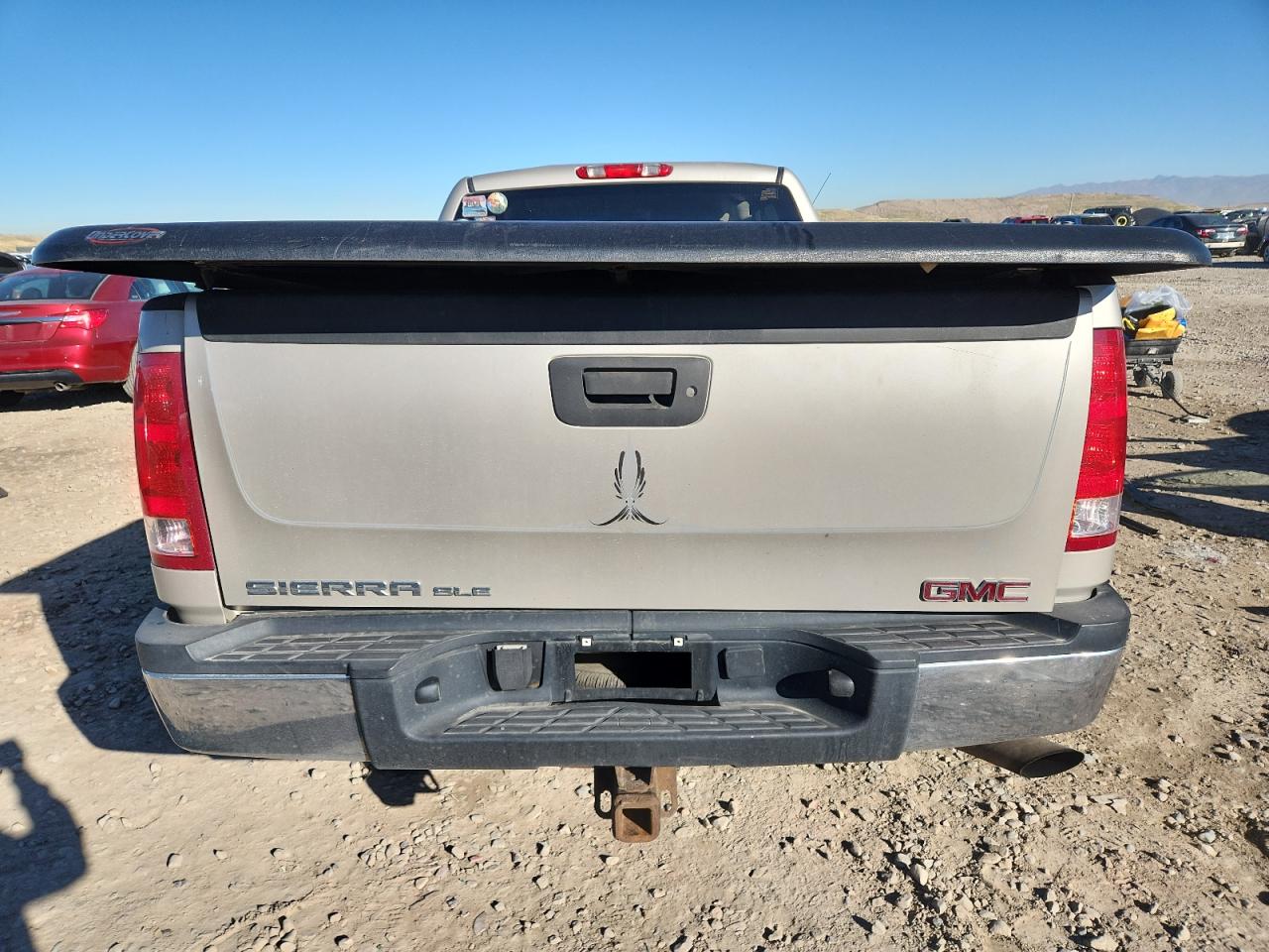 2007 GMC Sierra K2500 Heavy Duty VIN: 1GTHK29KX7E532043 Lot: 89934495