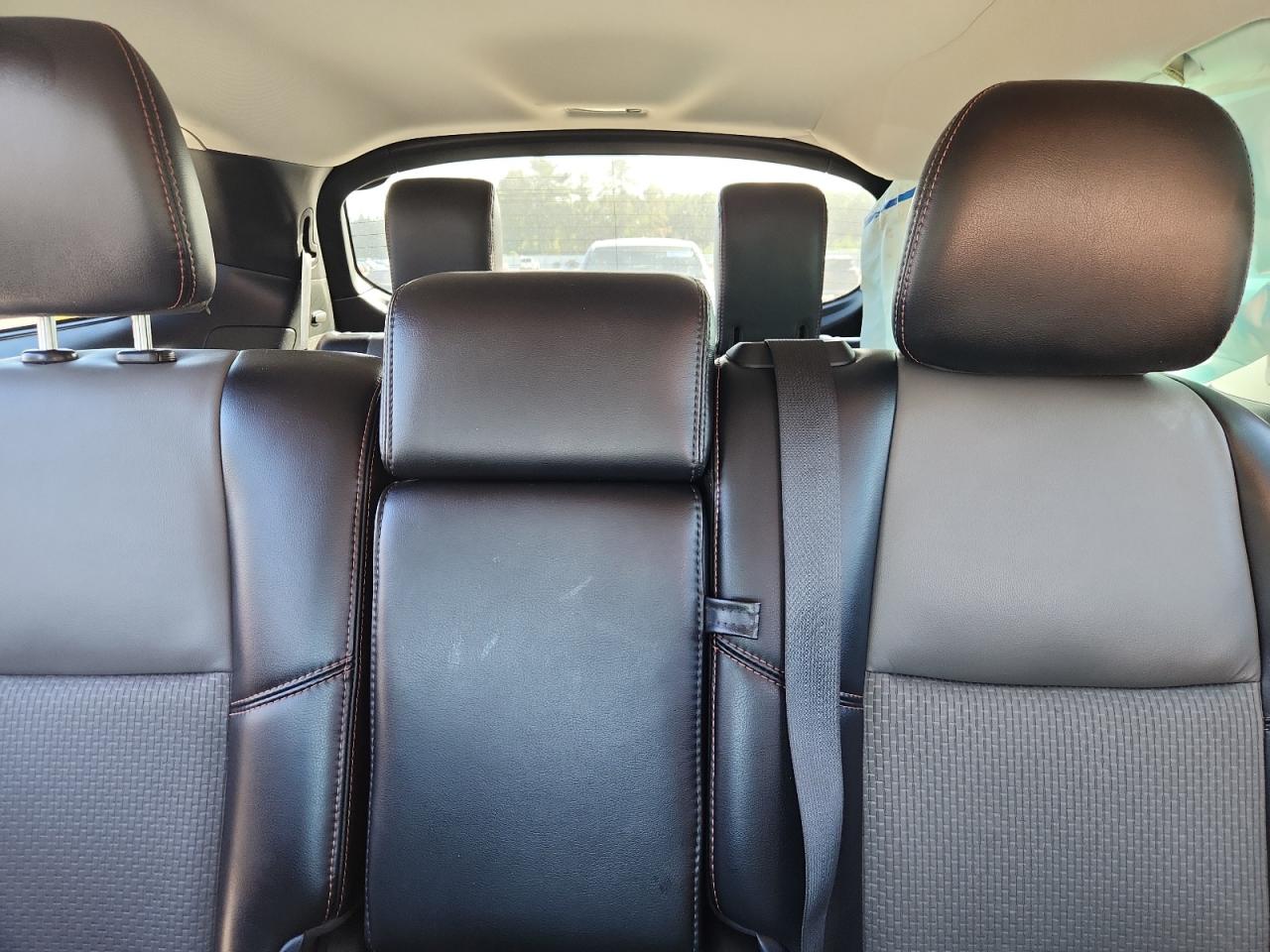 2019 Nissan Pathfinder S VIN: 5N1DR2MM1KC648699 Lot: 85578805